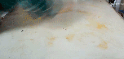 894e916749cd95934206f4e1dc06f0aa.gif